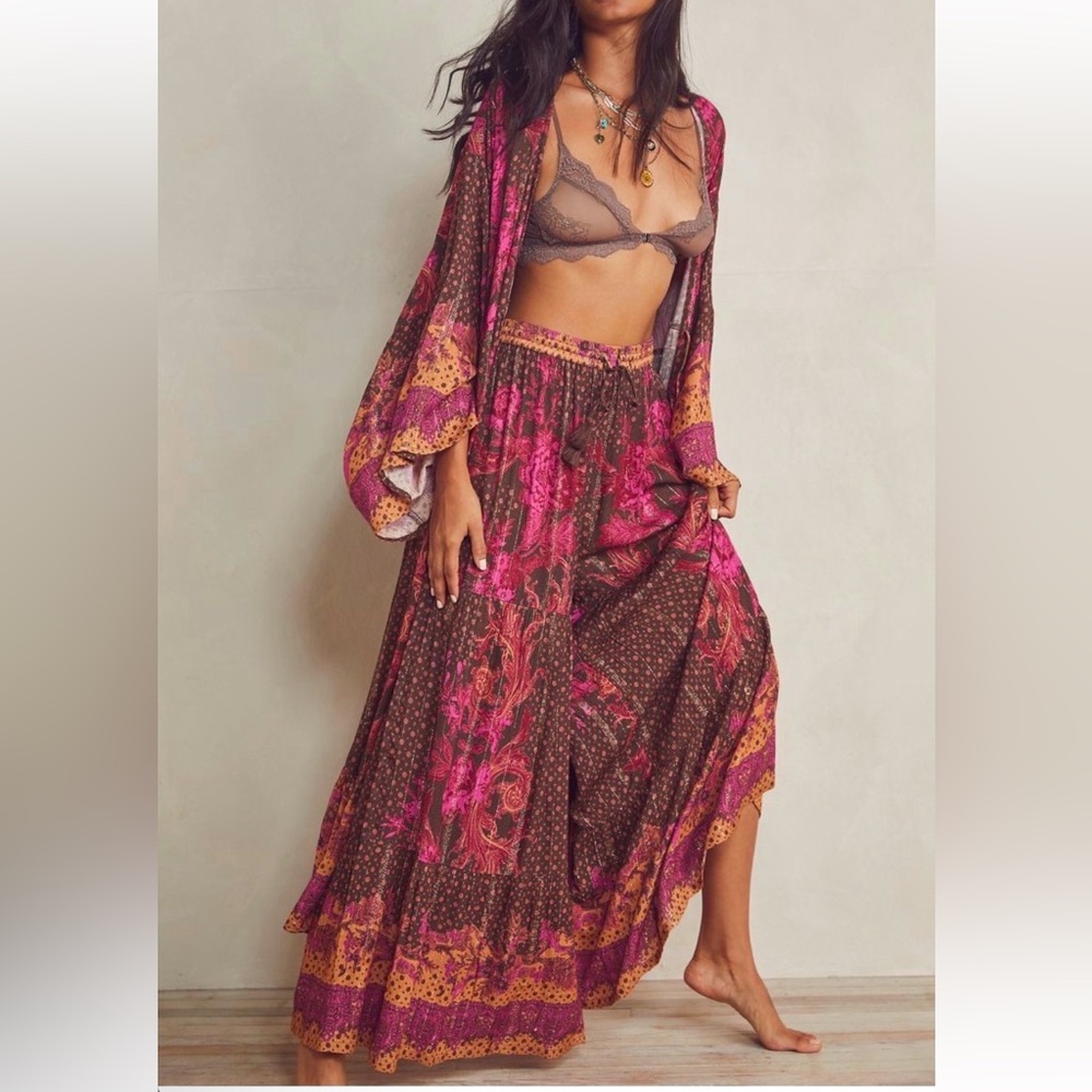 NWOT Stunning Free People Antoinette Lounge Set (Robe and Pants)- Size XS/S & S